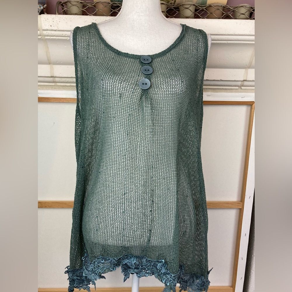 Pretty Angel Sage Mesh Tunic w/gorgeous lace trim and subtle sparkle NWOT